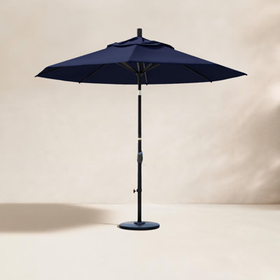 Iuka 9' Umbrella