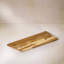 Planche à pain et à fromage rectangulaire en bois de teck fabriquée à la main avec une surface généreuse, une utilisation polyvalente et une finition naturelle