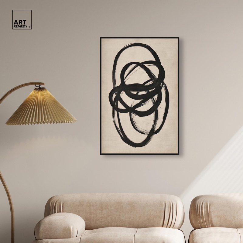 Décoration murale beige sur toile I , Cadre flottant noir, H 37 po x l 25 po