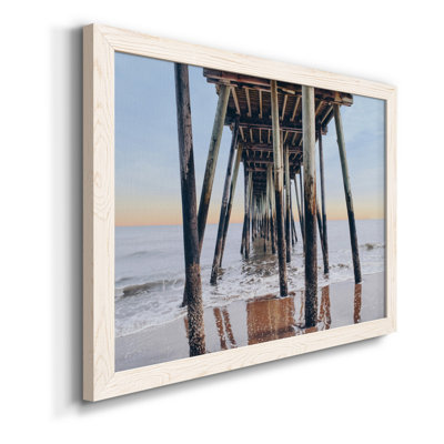 Under the Pier - Photographie de cadre photo sur toile
