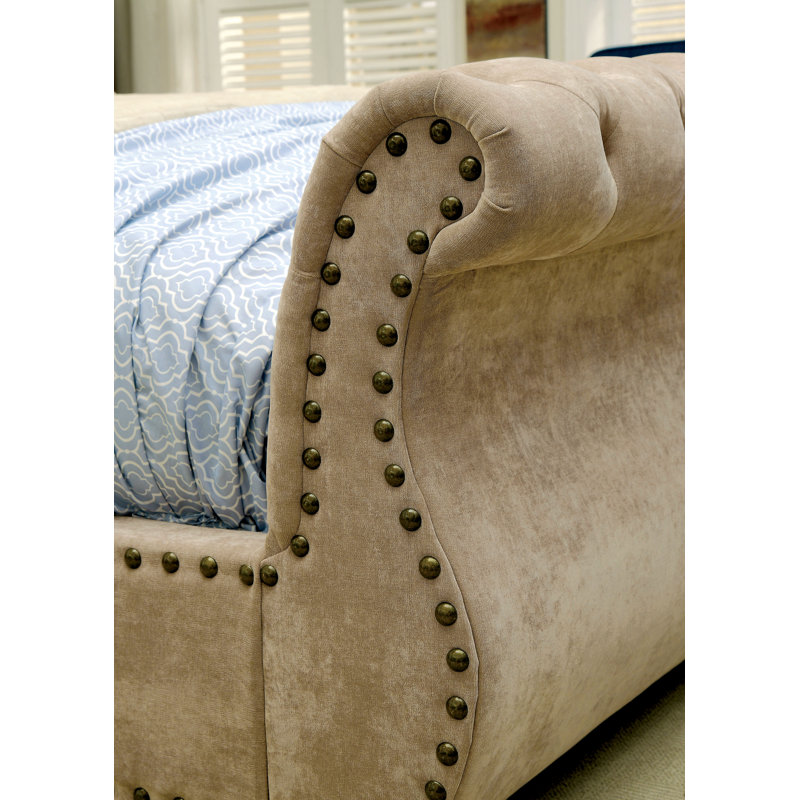 Lit-bateau tapissier Benavides, Grand