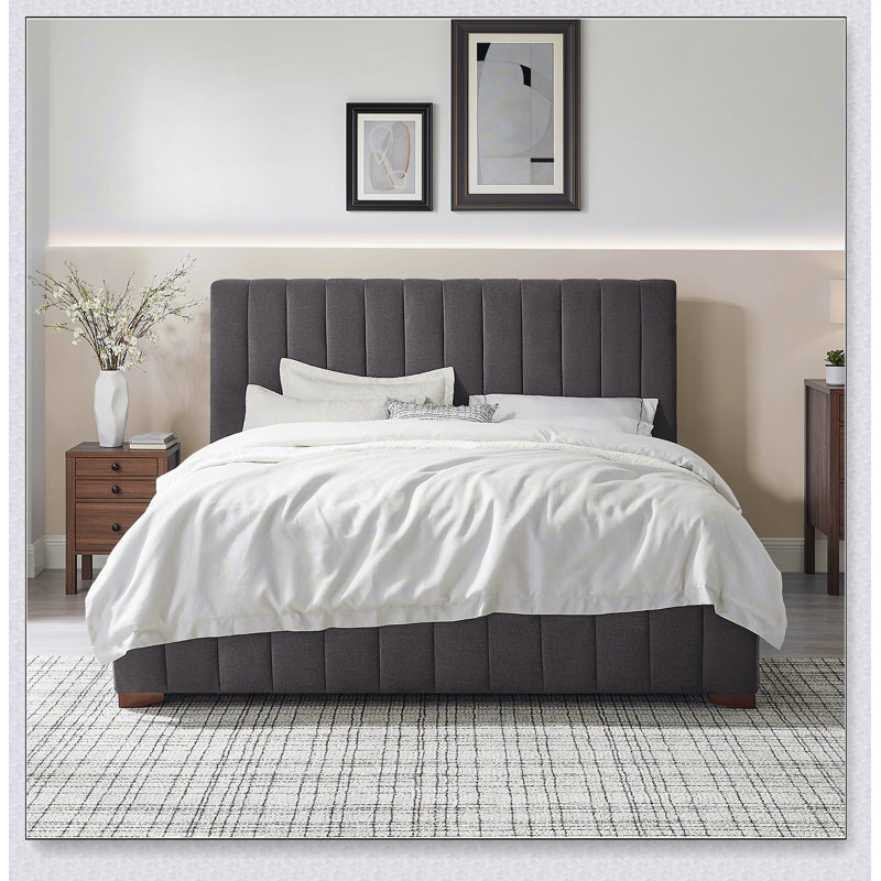 Grand lit gris foncé