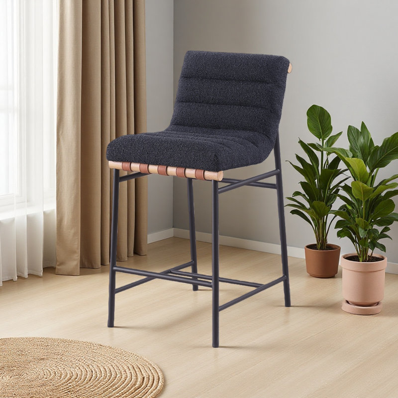 Chaise à hauteur de comptoir 17,75 po Boucle, Noir