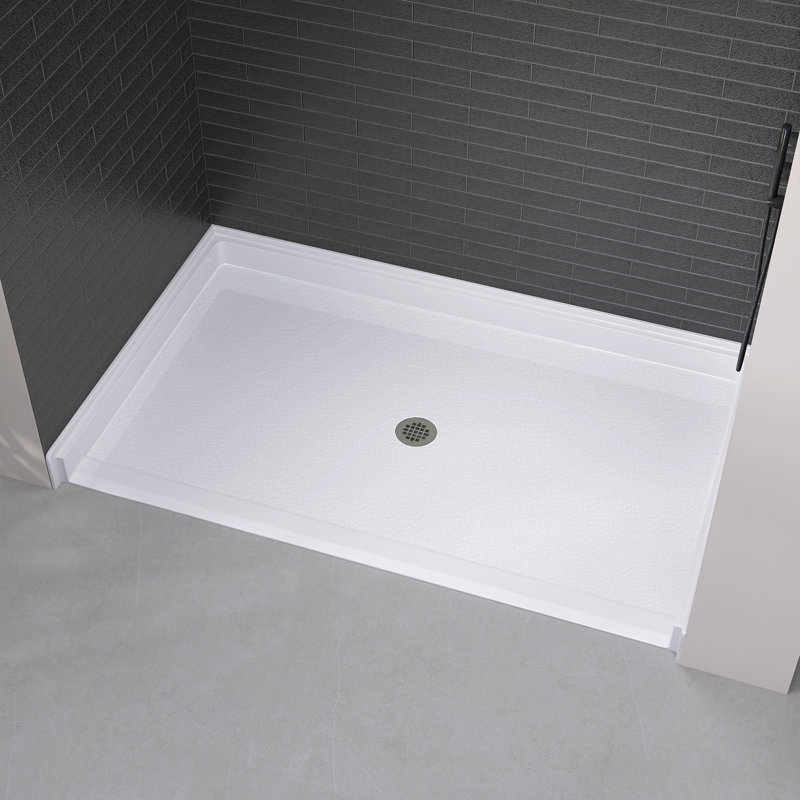L 62 po x P 38 po ADA Base de douche en acrylique sans barrière rectangulaire blanche brillante avec bonde centrale