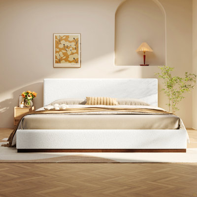 Lit tapissier en tissu avec base en bois massif texturé grain de bois, très grand