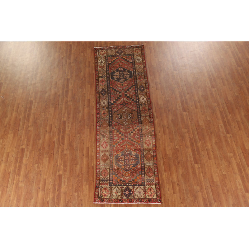 Tapis de couloir traditionnel 10 pi 11 po x 3 pi 5 po