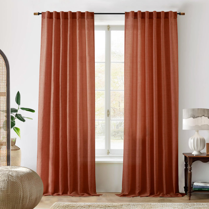 Paire de rideaux semi-transparents avec passe-tringle Janie, L 52 po x L 84 po, Orange brûlé