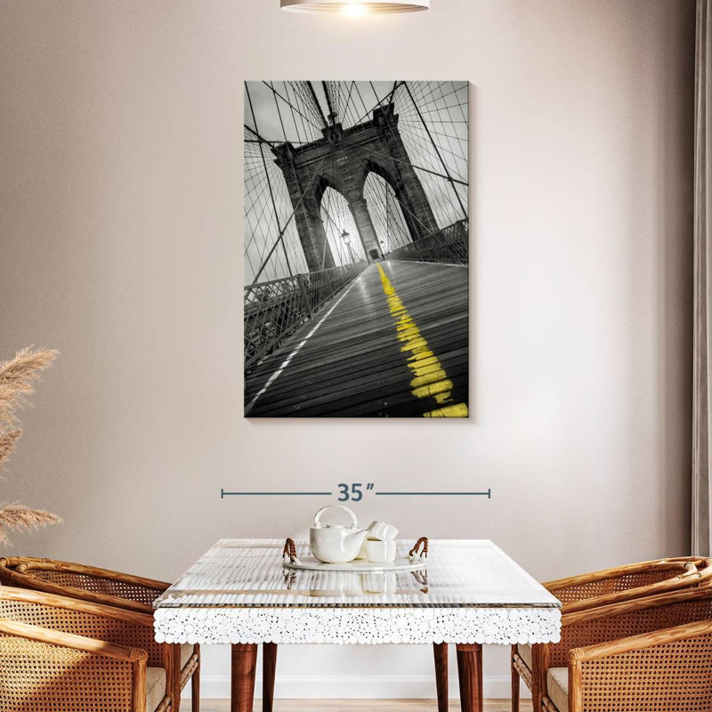 Lilie Brooklyn Bridge Pop, H 45 po x l 30 po