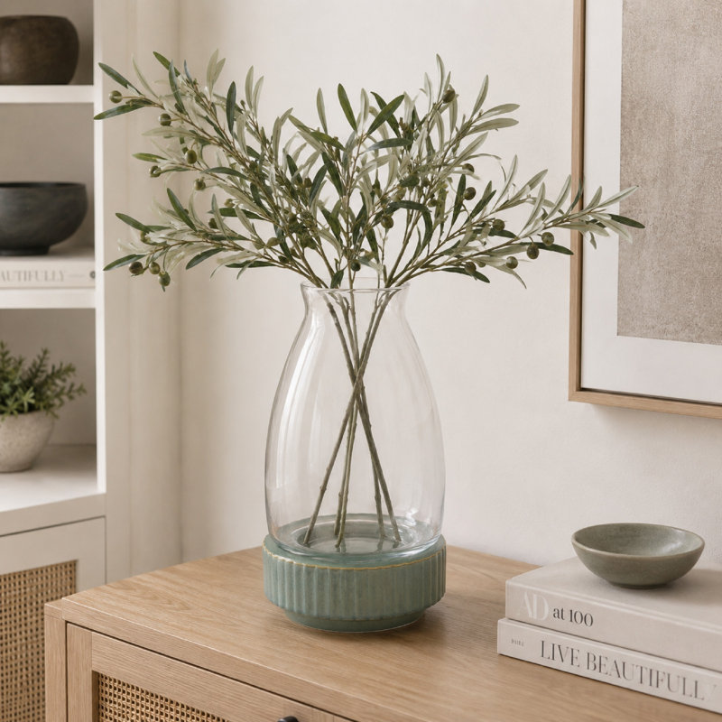 Vase Ahna moderne avec base en céramique nervurée verte, verre transparent 16 pouces