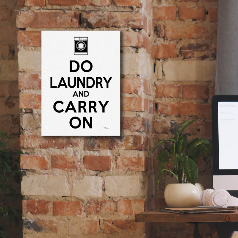 «Laundry On 1 Bw» par Pela Studio, art mural sur toile, H 16 po x l 12 po x P 0,75 po