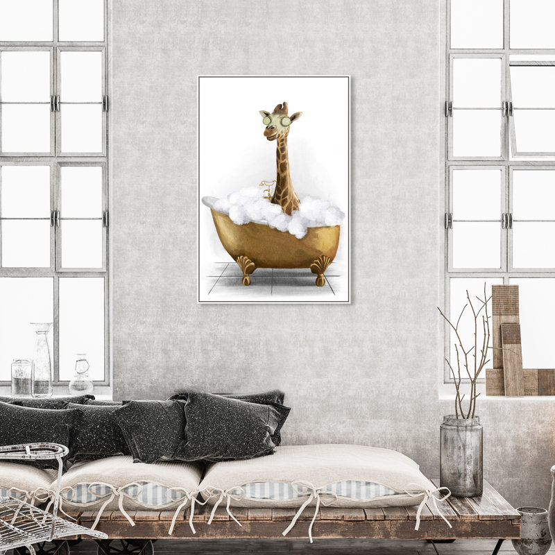 Bathtime Giraffe - Peinture sur toile, H 30 po x l 20 po, Toile encadrée, Blanc