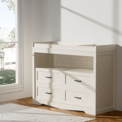 Commode de chambre de bébé de 47,2 po avec 5 tiroirs et 3 tablettes pour table à langer Beige