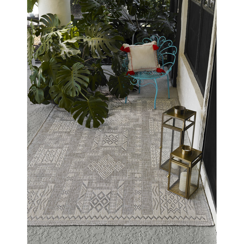 Pavia Moroccan Indoor / Outdoor Rug, Rectangle 4'1" x 6'