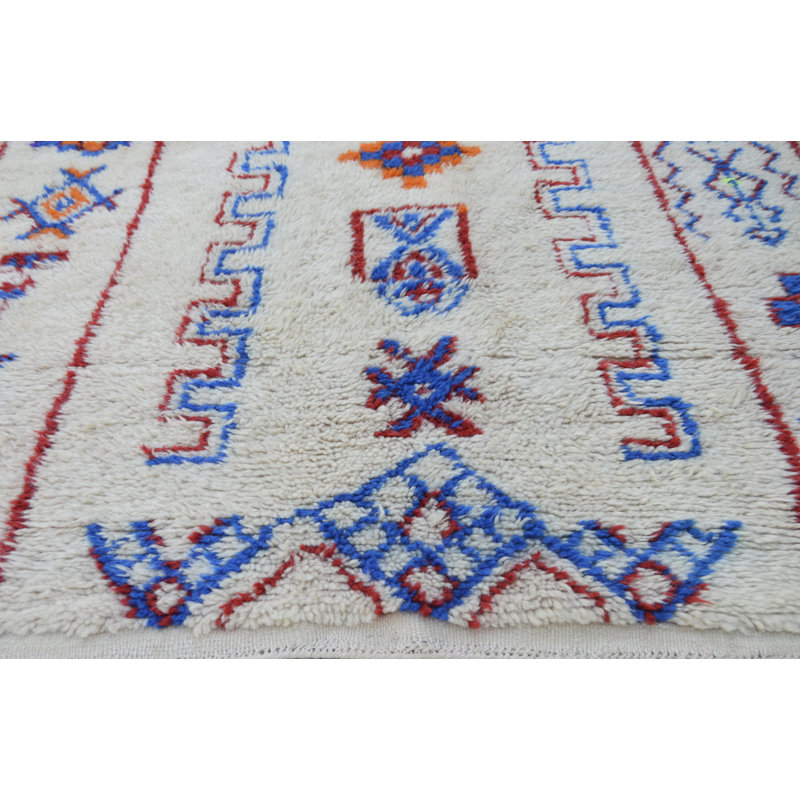 Tapis blanc cassé / bleu / orange unique de 4 pi x 7 pi 8 po des années 1980