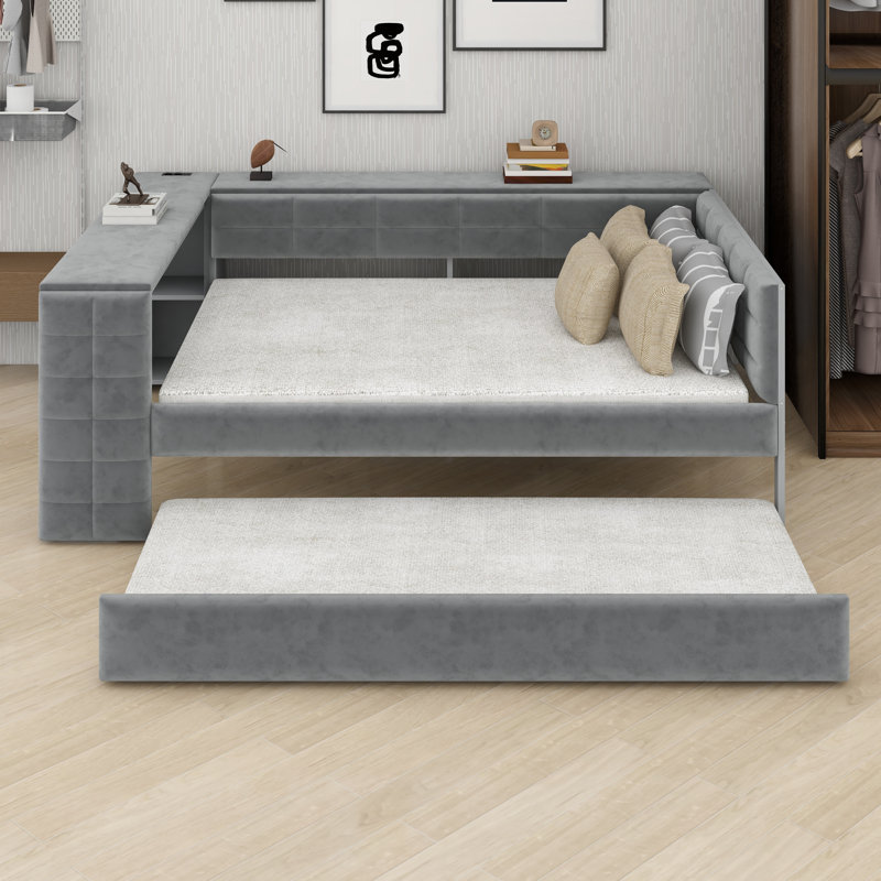 Lit plateforme tapissier avec tablettes, bureau, station de charge intégrée et lit gigogne