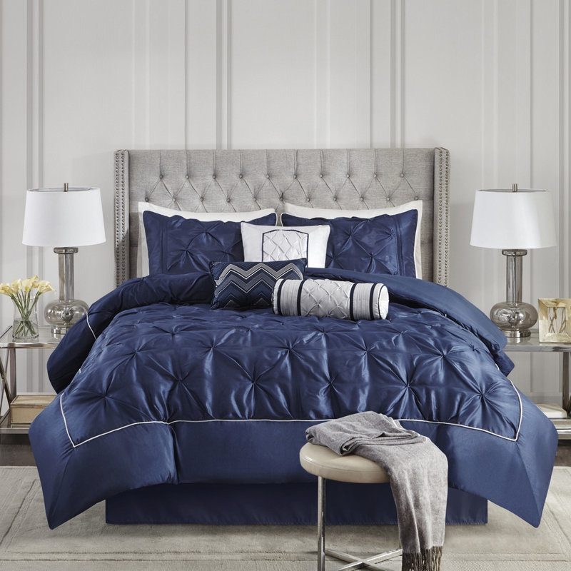 Édredon bleu marine 7 pièces avec détails - rembourrage de pièces magnifiques, tissu, King Comforter + 6 Additional Pieces