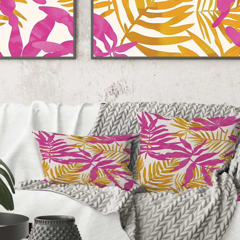 Coussin lombaire rose et jaune avec feuilles tropicales II