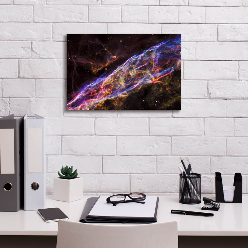 «Veil Nebula» par Hubble Space Telescope, art mural de la NASA, H 12 po x l 18 po x P 0,75 po