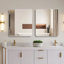 Miroir de salle de bain carré en métal argenté 36 po x 36 po.-436514469-436514471