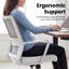 Chaise de bureau ergonomique en filet avec siège profond et large Nikyia-108053333