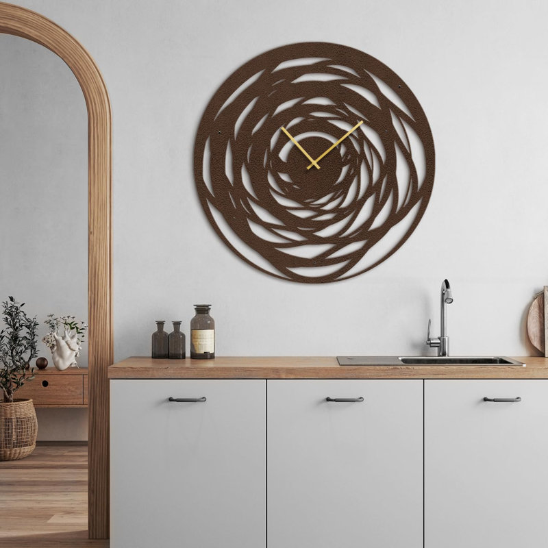 Grande horloge murale abstraite spirale murale en métal Vortex, L 36 po x H 36 po, Bronze
