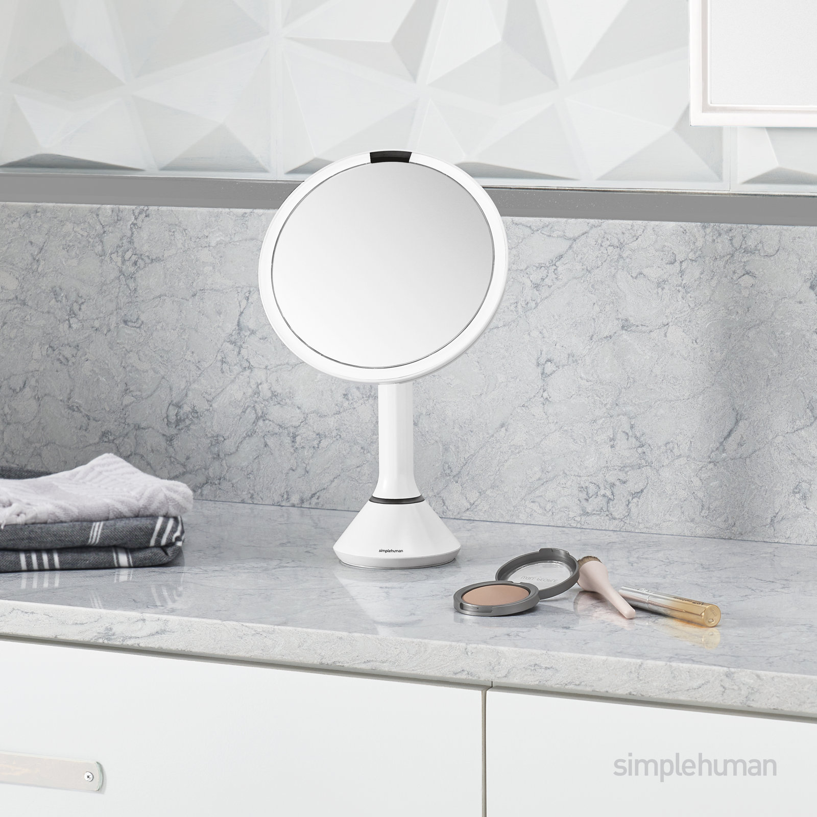 simplehuman 8" Round Sensor Makeup Mirror with Touch-Control Brightness, 5X Magnification, Cordless, White