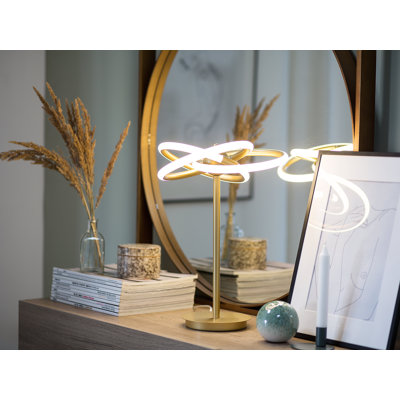 Malines Metal Table Lamp