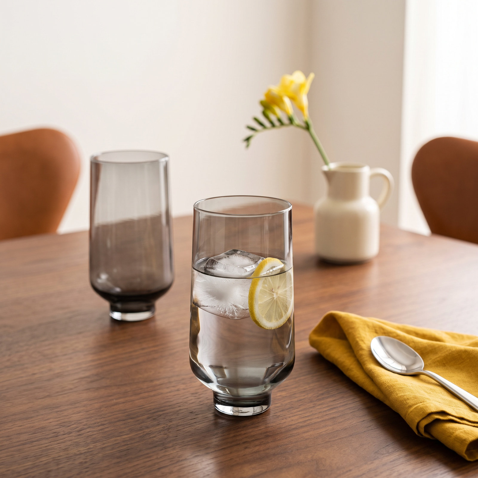 Flow Drinking Glass, Smoke
