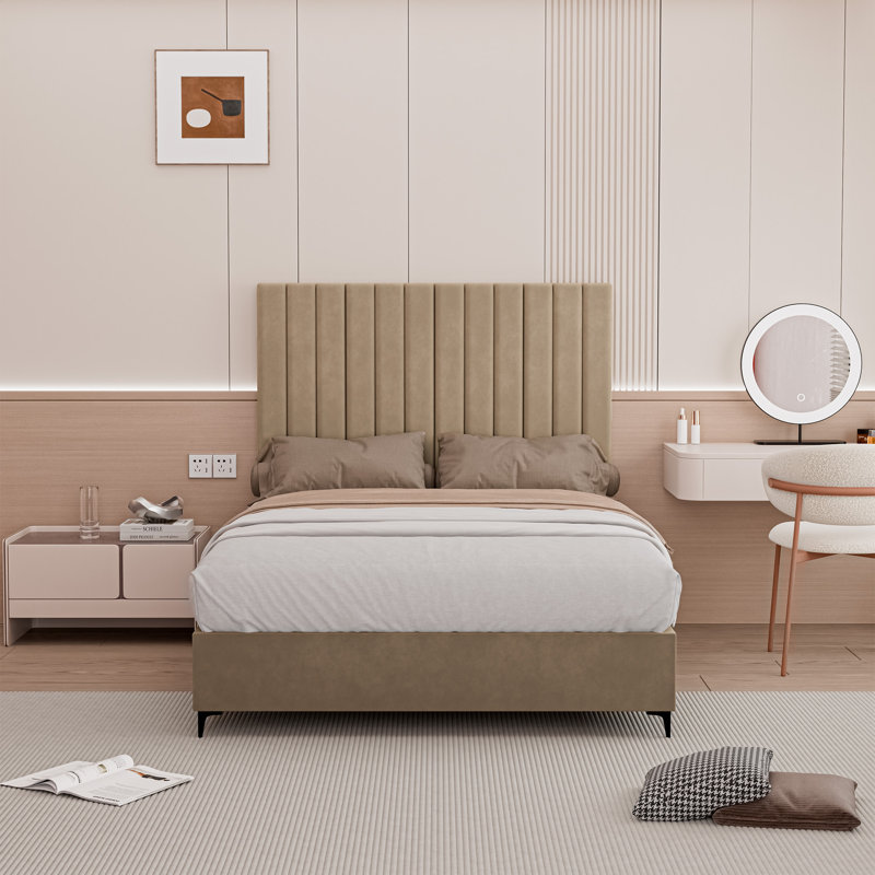 Lit plateforme tapissier en velours de luxe avec tête de lit, base de qualité supérieure, aucun sommier tapissier requis