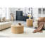 Ensemble de 2 tables basses gigognes, tables rondes en panneau de fibres à densité moyenne avec rangement intégré, tables d'appoint en grain de bois clair pour le salon, la chambre à coucher-679680882