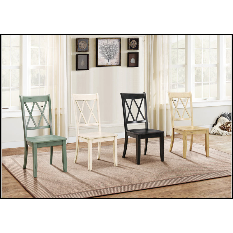Ensemble de 2 chaises d'appoint à finition décontractée, placage de pin, dossier à double X transitionnel pour les meubles de salle à manger