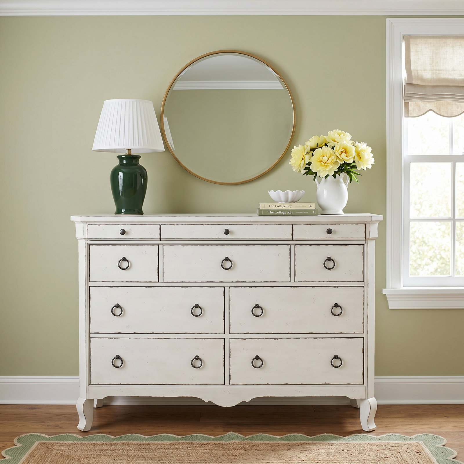 Country Living 10-Drawer Dresser
