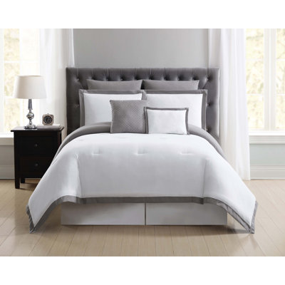 Everyday Modern & Contemporary Polyester Box Stitch Comforter