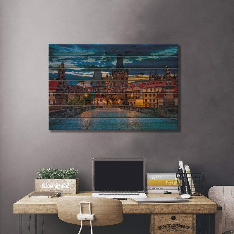 Prague, République tchèque, H 26 po x l 40 po x P 1,5 po