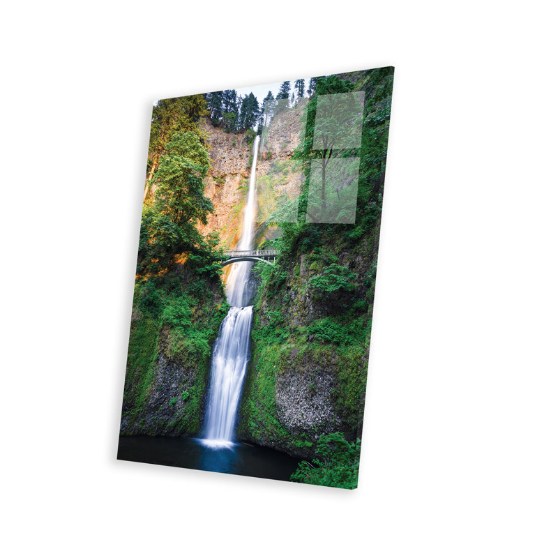 «Multnomah Falls On Plastique / Acrylique» par Steve Berkley, peinture