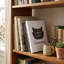 Grand livre décoratif blanc avec de vraies pages imprimées, livre relié