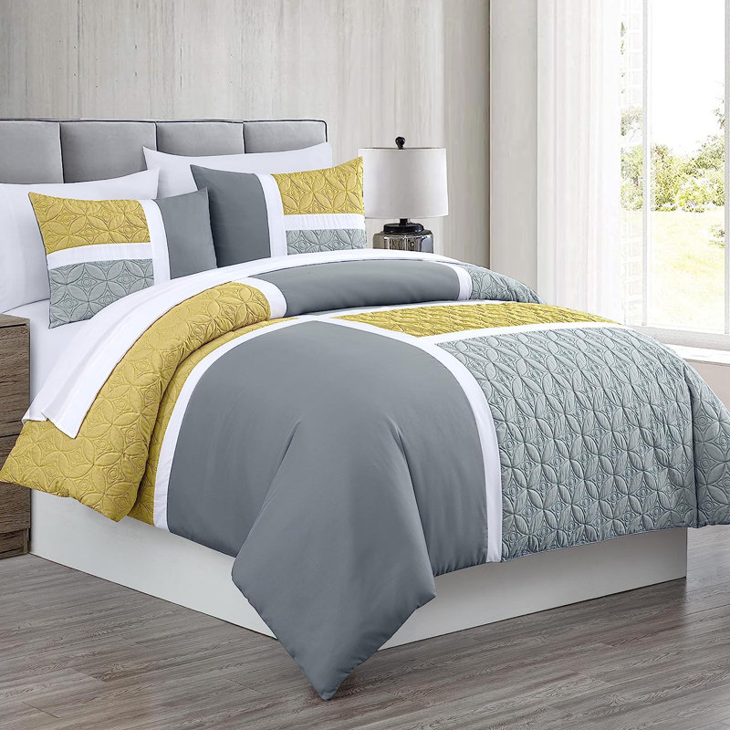 7-Piece Patchwork Bed in a Bag Comforter Set with Sheets, Full Comforter + 6 Additional Pieces, Yellow/Gray