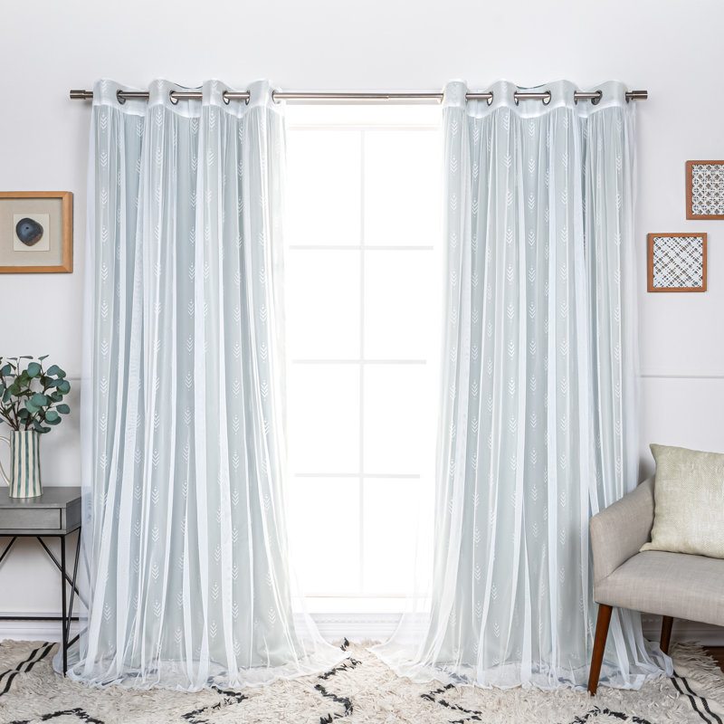 Rideau obscurcissant en polyester Kariyah, L 52 po x L 84 po, Sauge