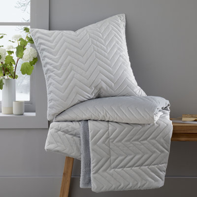 So Soft Velvet Touch Zig Zag Pinsonic Cushion