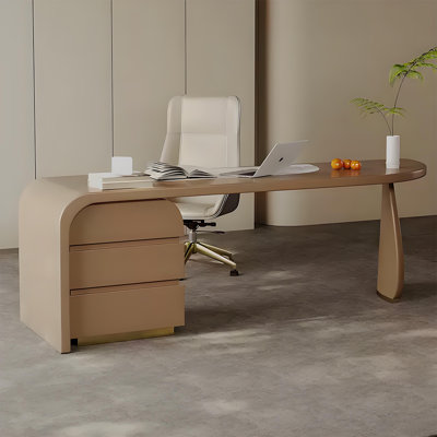 Bureau moderne moderne de forme irrégulière