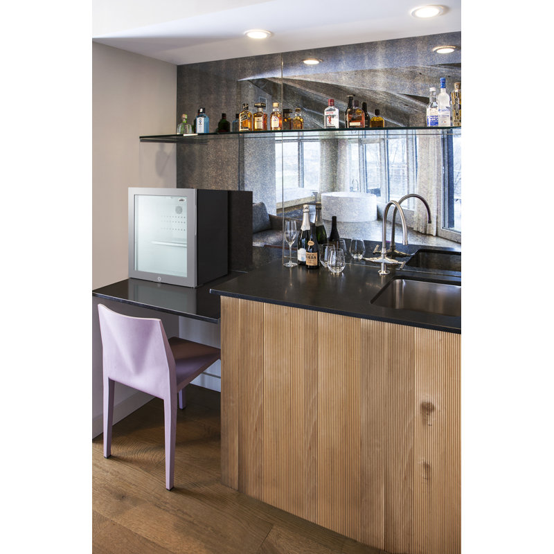 Summit Appliance 16" Wide Compact Minibar, Right Hand Swing