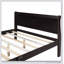 Lit plateforme en bois avec tête de lit et lattes en bois-377634903-377634920