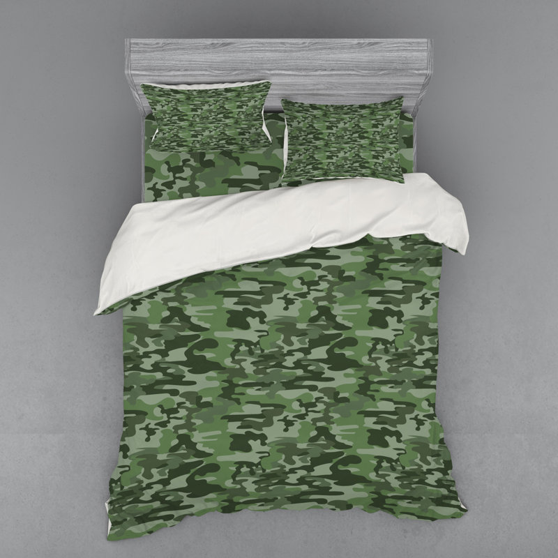Polyester Camouflage Duvet Cover, Queen Duvet Cover + 3 Additional Pieces