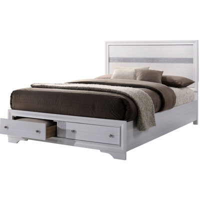 Lit transitionnel très grand avec tête de lit à panneau blanc et rangement pour commode de chambre contemporaine