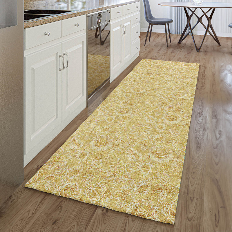 Tapis doré de qualité supérieure lavable à la machine Addington, Tapis de couloir 2 pi 3 po x 7 pi 6 po
