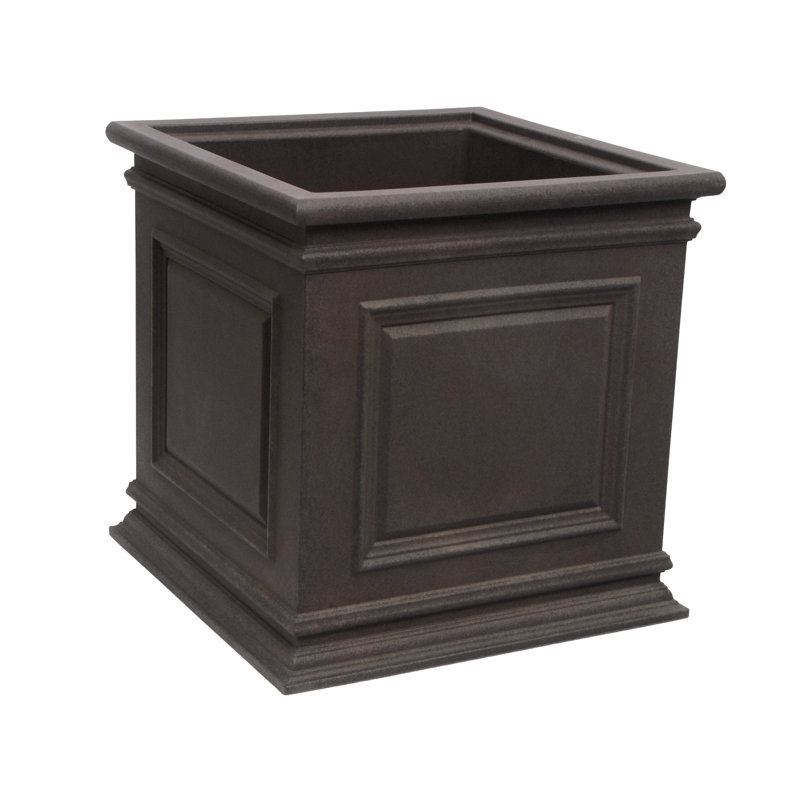 Jarrel 20" W Planter Box, Brownstone