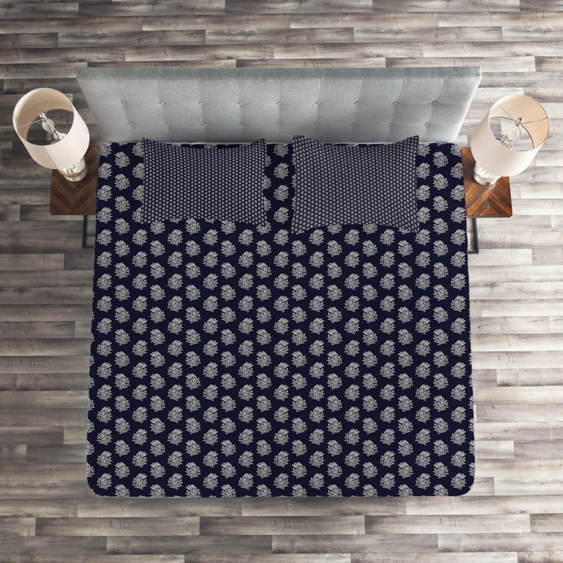 Polyester Floral Coverlet, King Bedspread + 2 Shams