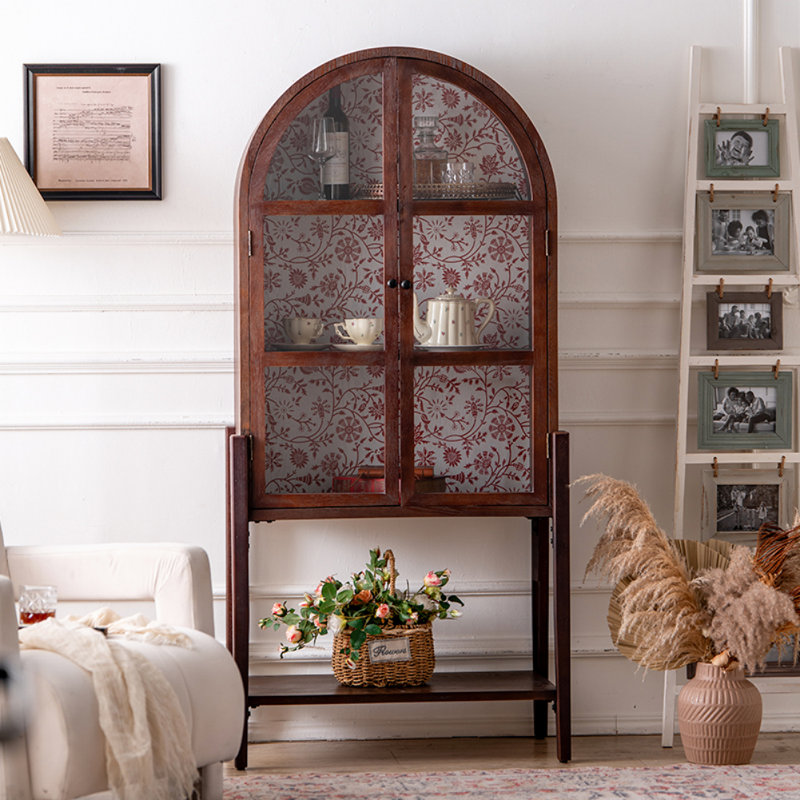 Vitrine brune française de style français