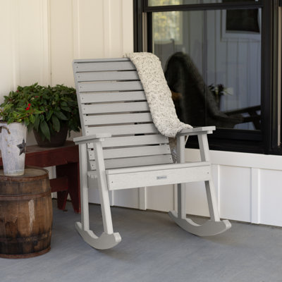 Chaise berçante en plastique Midwest