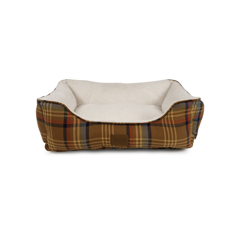 Pendleton Cozy Plaid Kuddler, Medium (30"w x 24"d x 9"h )